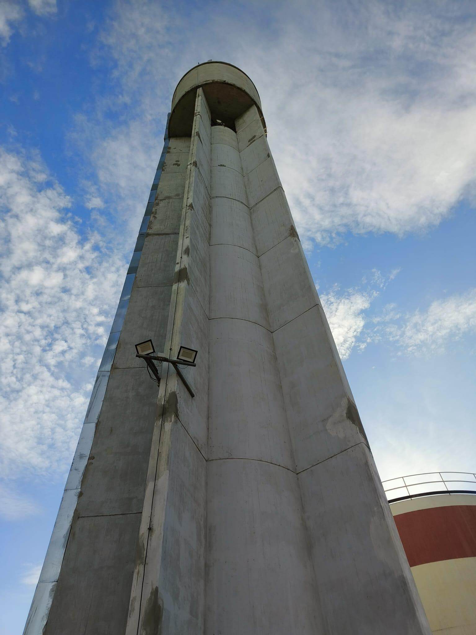 Pulizia torre piezometrica
